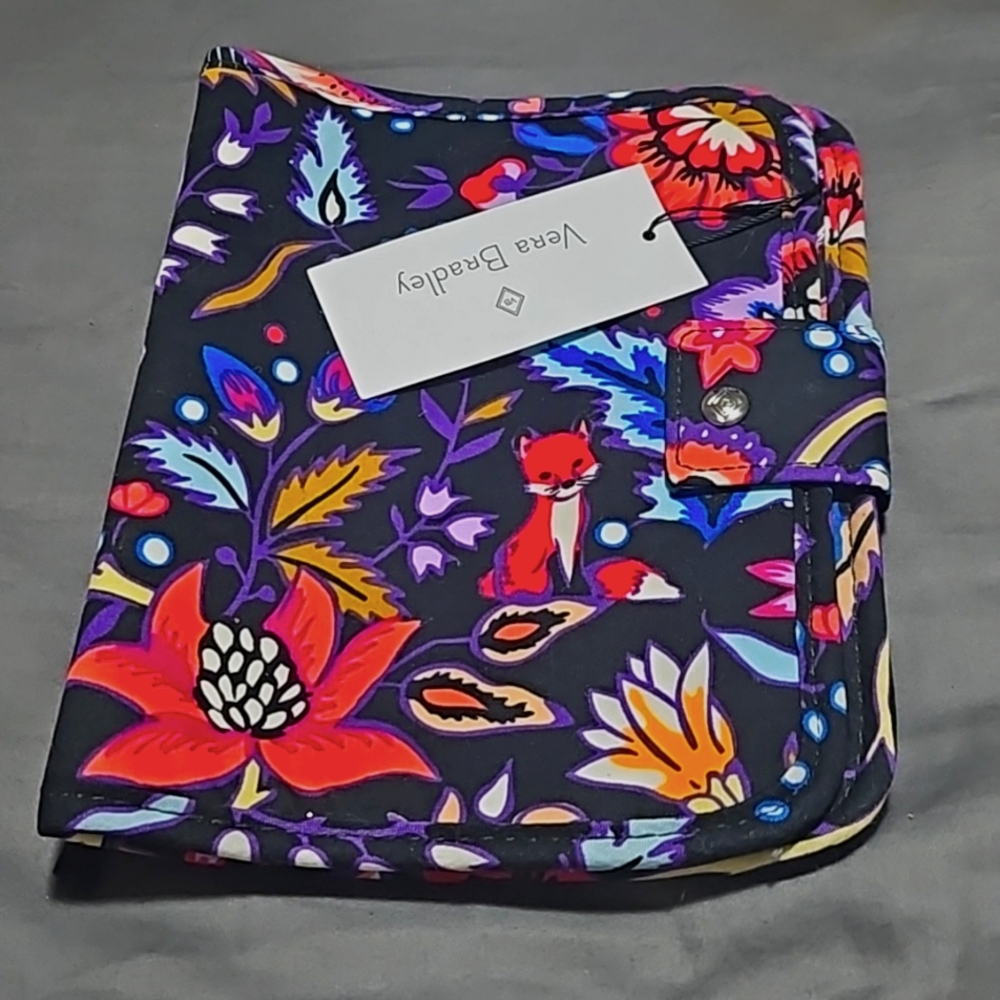 Vera Bradley Zip-In Brush Case!